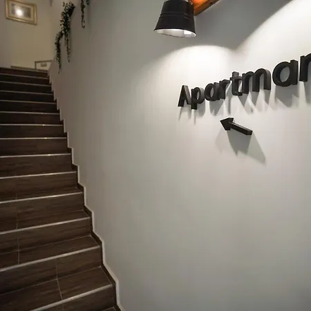 Koffer Apartment *